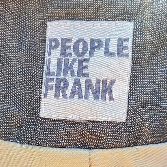 **LAST CHANCE** PEOPLE LIKE FRANK blazer - Picture 4 of 7
